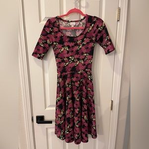 LULARoe Nicole dress xs magenta blossoms like new